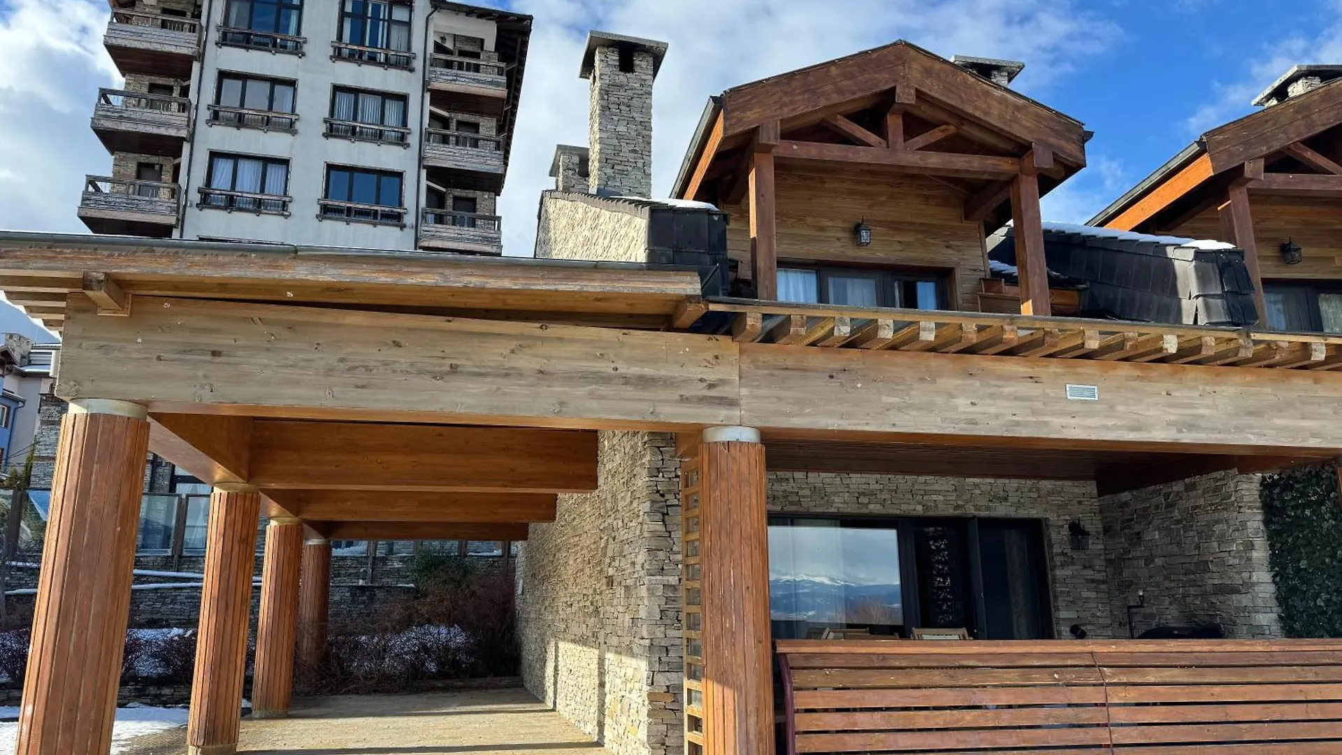 Dom wakacyjny Pirin Golf Lake House Bansko